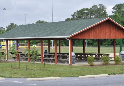 covered picnic tables 