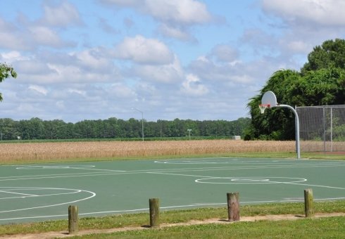 green outdoor basketball court